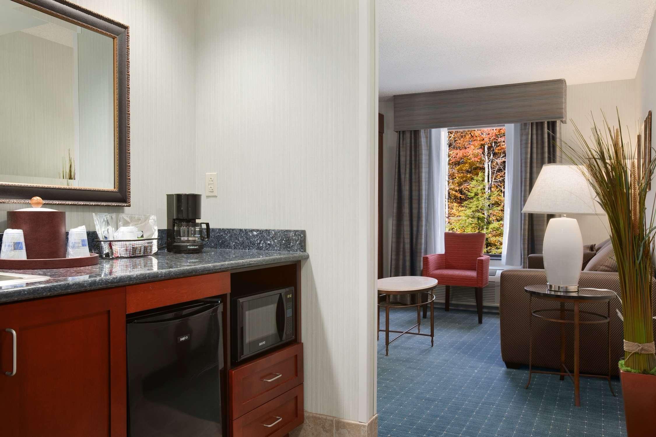 Hampton Inn And Suites Hartford/Farmington Exterior foto